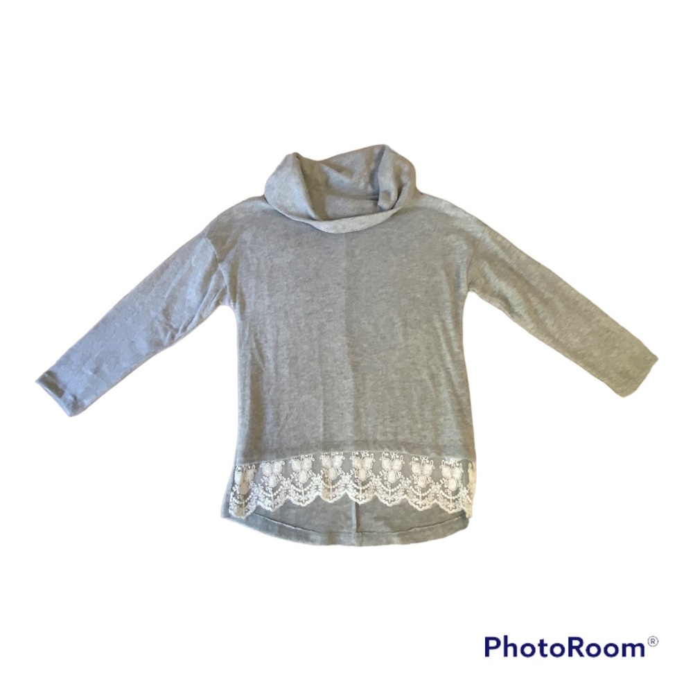 Ten Sixty Sherman girls top! Size Medium, gray